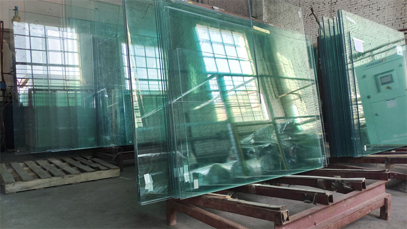 玻璃行情淡季不淡 “金九银十”值得期待